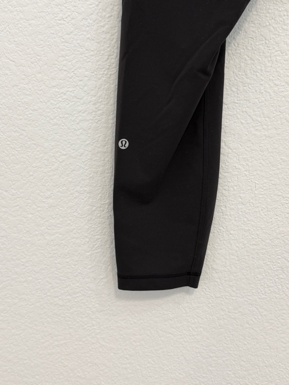 Lululemon Wunder Train High-Rise Tight 25” - Picture 6 of 8